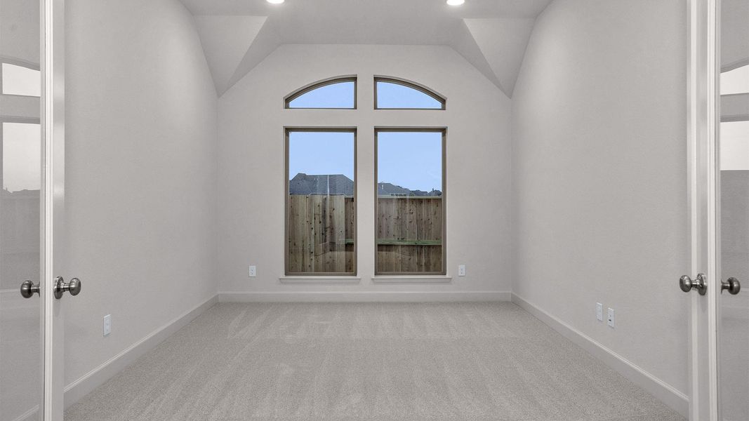 Spacious, unfurnished interior of a new home in Meridiana, Manvel (Image 11).