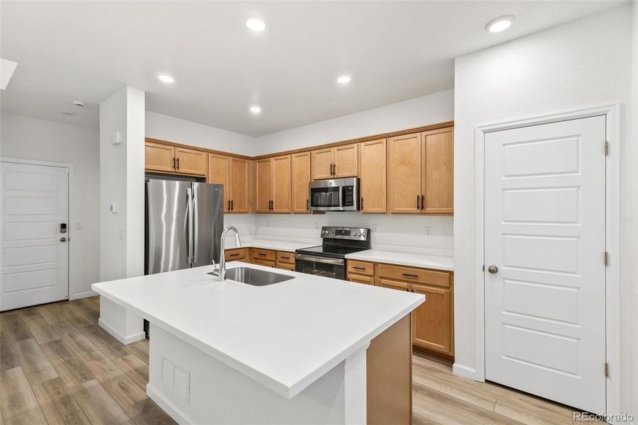 Furnished interior view inside a new home in The Aurora Highlands Horizon Collection, Aurora (Image 15).