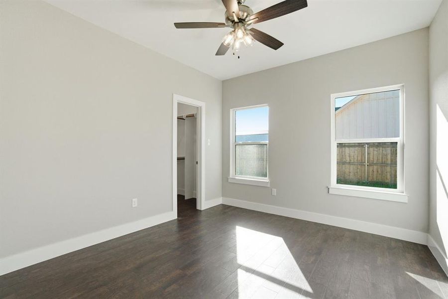 Spacious, unfurnished interior of a new home in , Abilene (Image 26).