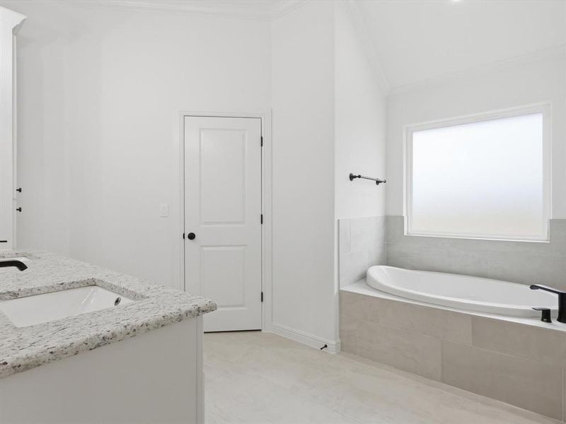 Furnished interior view inside a new home in , Tolar (Image 10).