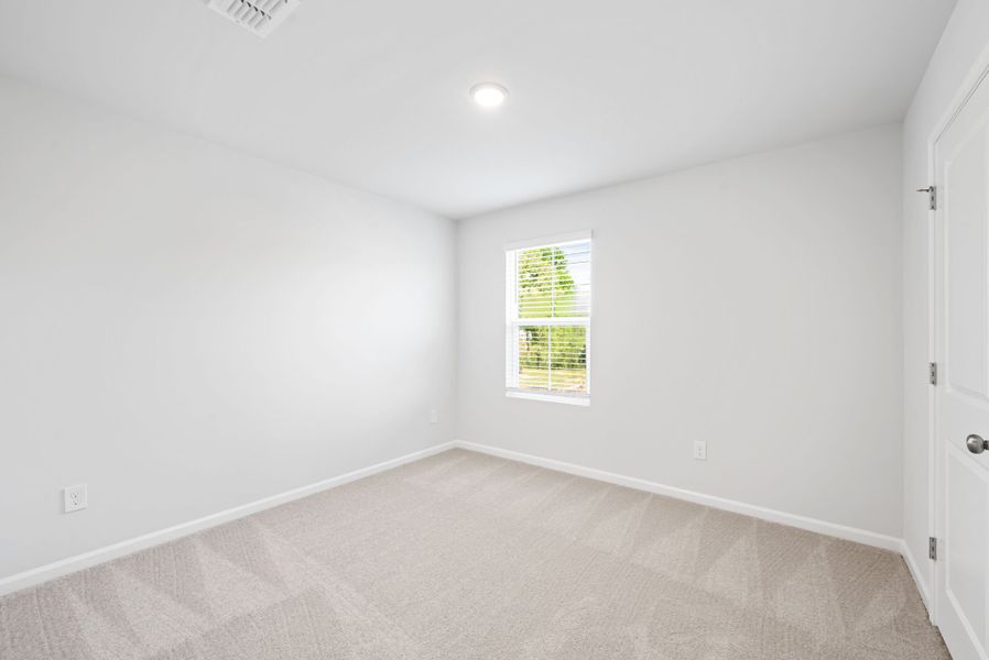 Spacious, unfurnished interior of a new home in Grand Arbor, Blythewood (Image 27).