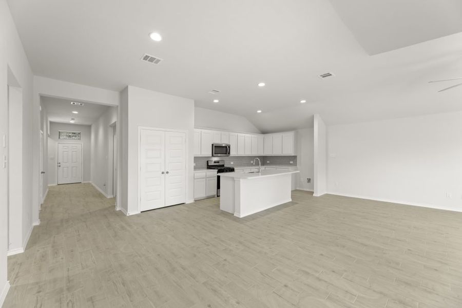 Representative exterior photo of a completed home built from the Boston by Impression Homes in Northspur, Terrell, TX (Image 11). Representative exterior photo of a completed home built from the Boston by Impression Homes in Northspur, Terrell, TX (Image 11).