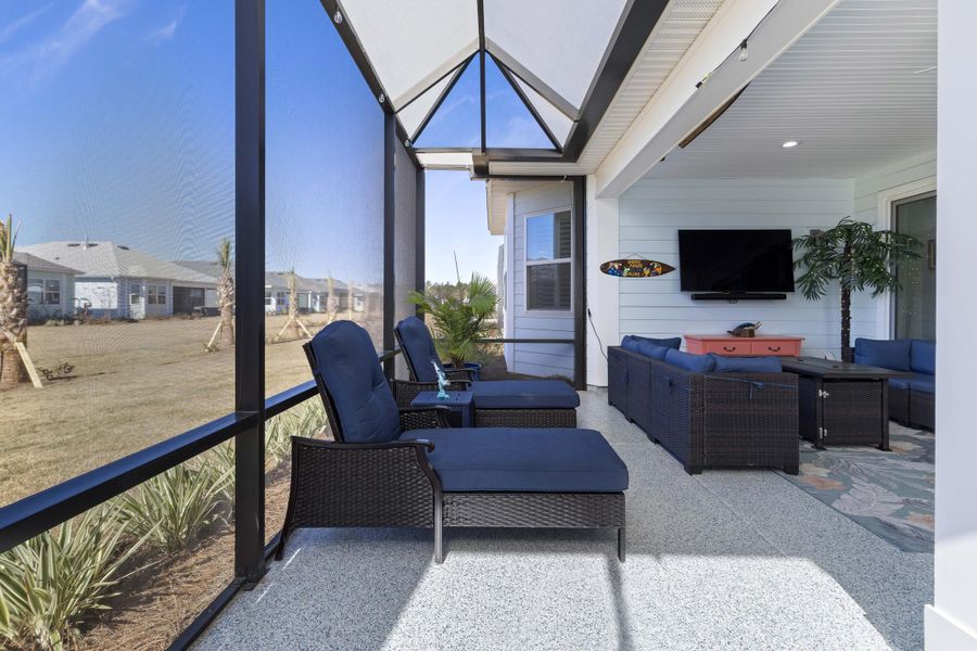 Exterior details and patio area of a home in , Hardeeville (Image 23).