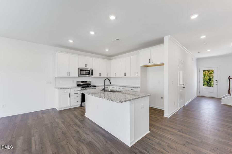 hj-nc-raleigh-magnolia-magnolia-lot-66-k hj-nc-raleigh-magnolia-magnolia-lot-66-k