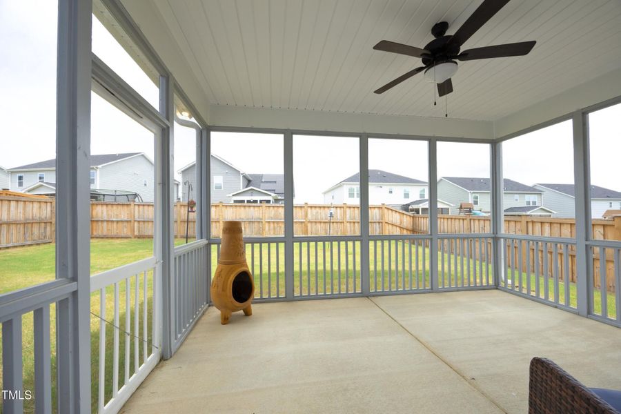 32ScreenedPorch 32ScreenedPorch