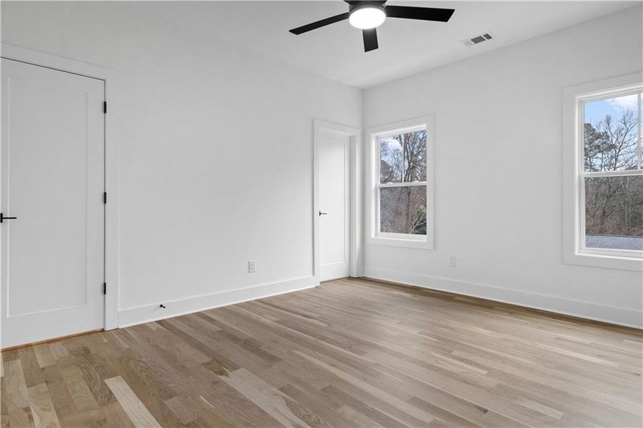 Spacious, unfurnished interior of a new home in , Decatur (Image 36).