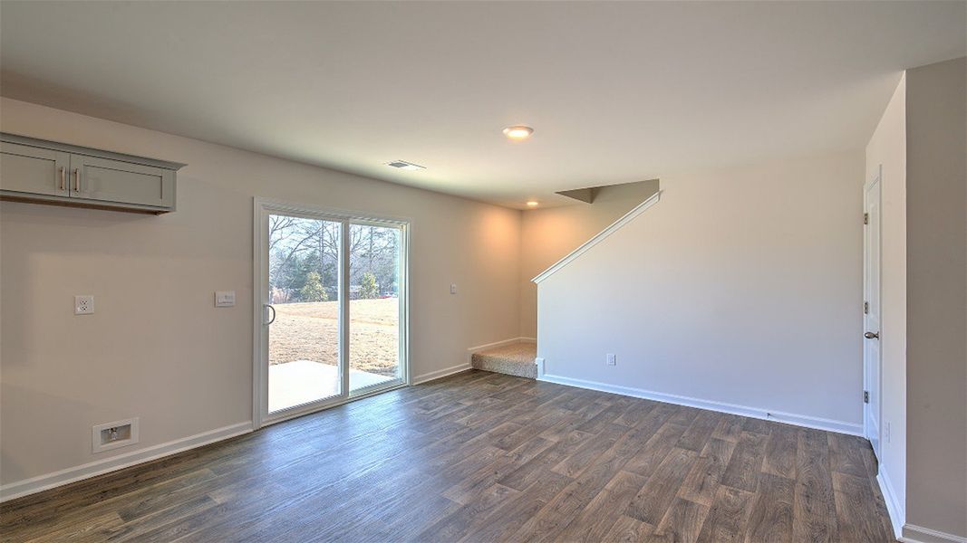 Spacious, unfurnished interior of a new home in Grand Oaks, Columbia (Image 8). Spacious, unfurnished interior of a new home in Grand Oaks, Columbia (Image 8).