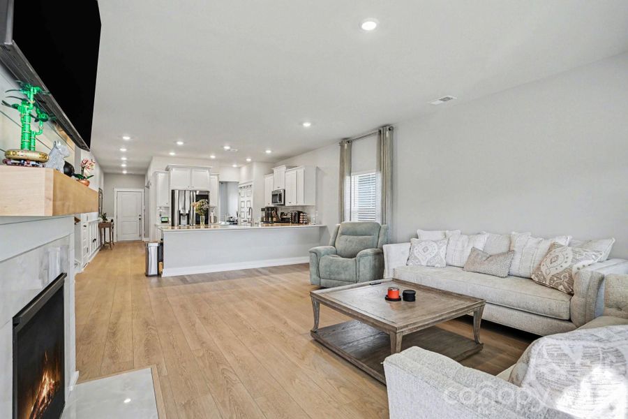 Furnished interior view inside a new home in , Myrtle Beach (Image 5).