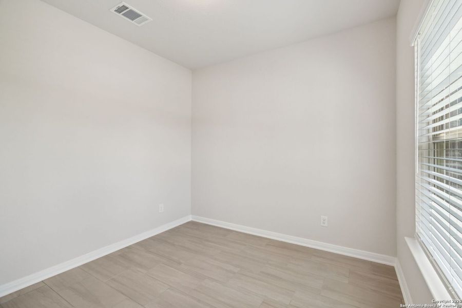 Spacious, unfurnished interior of a new home in Legendary Trails - Classic Series, Cibolo (Image 36). Spacious, unfurnished interior of a new home in Legendary Trails - Classic Series, Cibolo (Image 36).