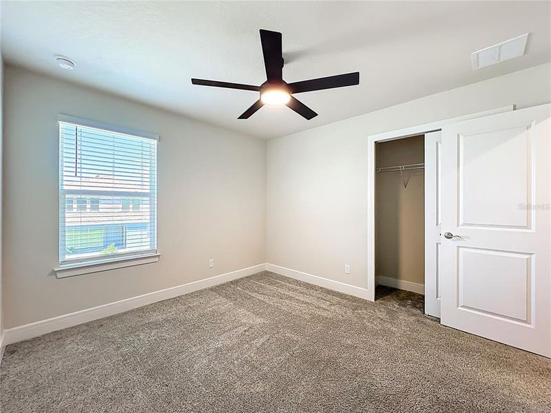 Spacious, unfurnished interior of a new home in Amelia Groves, St. Cloud (Image 41).