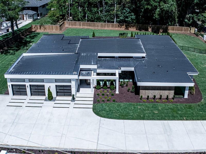 Front exterior of a new home in , Marietta, GA, highlighting curb appeal (Image 31). Front exterior of a new home in , Marietta, GA, highlighting curb appeal (Image 31).