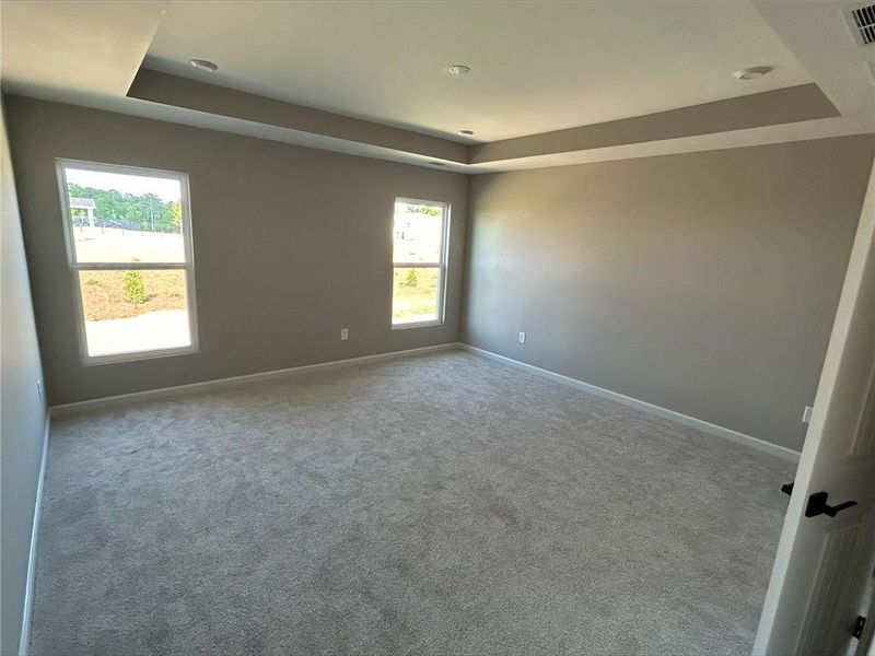 Spacious, unfurnished interior of a new home in Twin Lakes, Hoschton (Image 6).