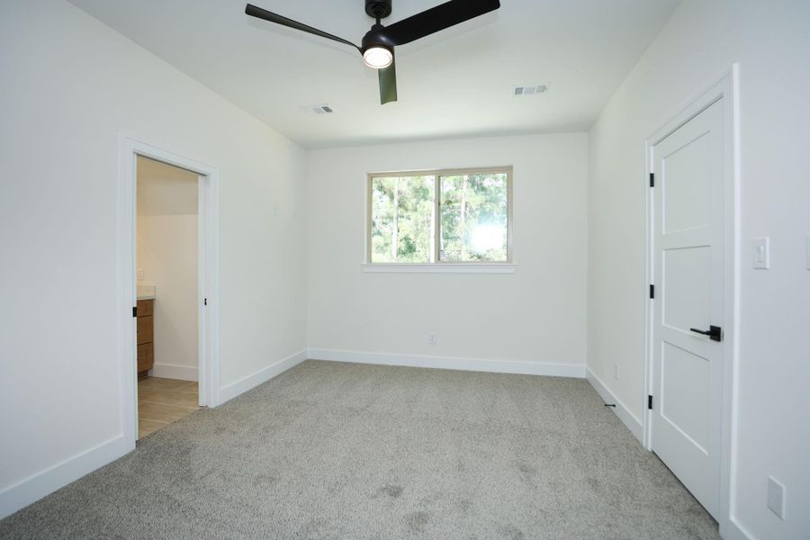 Spacious, unfurnished interior of a new home in , Magnolia (Image 17).