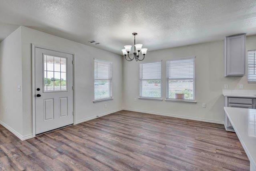 Spacious, unfurnished interior of a new home in , Fort Worth (Image 18).