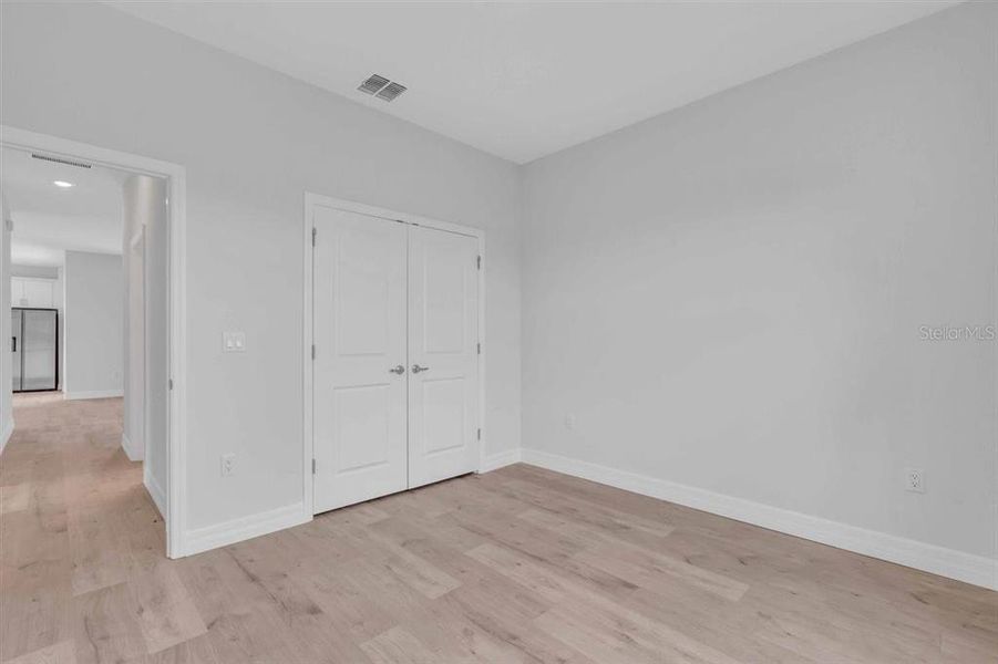 Spacious, unfurnished interior of a new home in , Punta Gorda (Image 36).