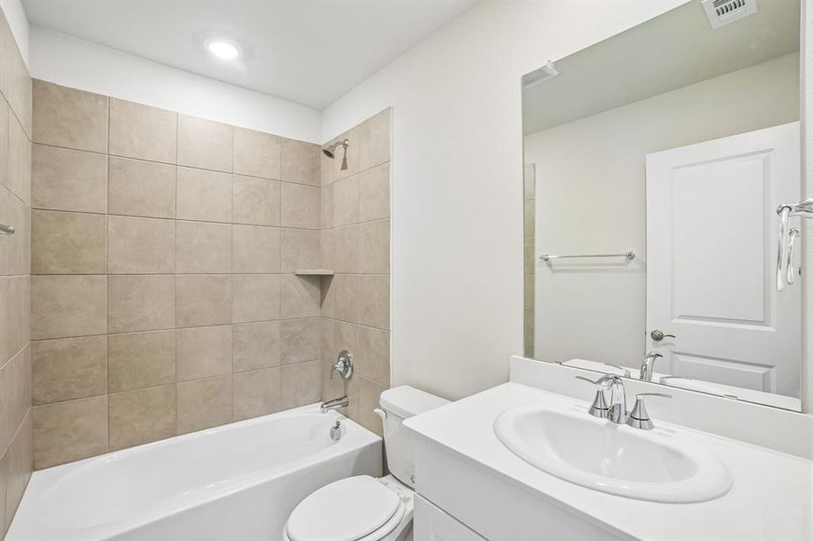 Furnished interior view inside a new home in Stella Hills, Denton (Image 11).