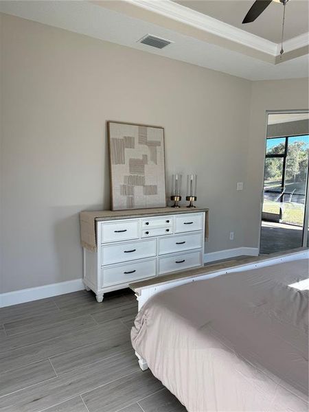 Furnished interior view inside a new home in , Englewood (Image 40).