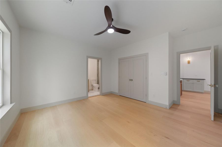Spacious, unfurnished interior of a new home in , Houston (Image 24). Spacious, unfurnished interior of a new home in , Houston (Image 24).