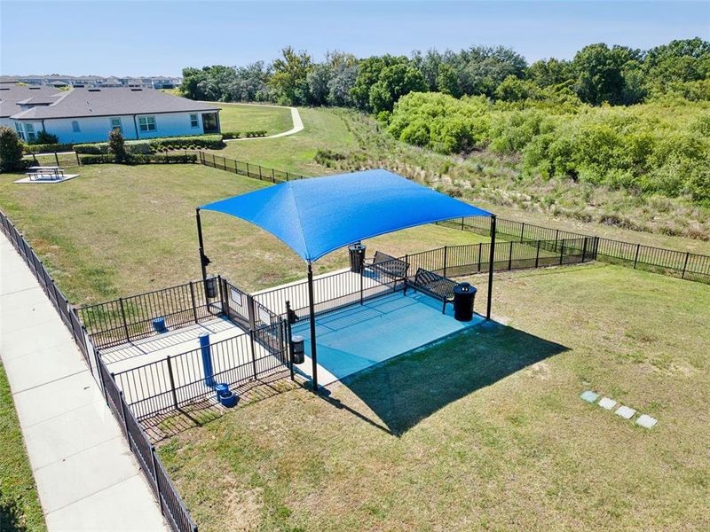 Community amenities in , Lake Alfred (Image 35).
