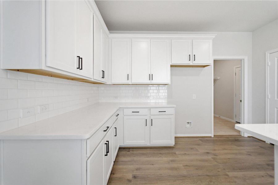 Furnished interior view inside a new home in Ashland, Texas City (Image 18).