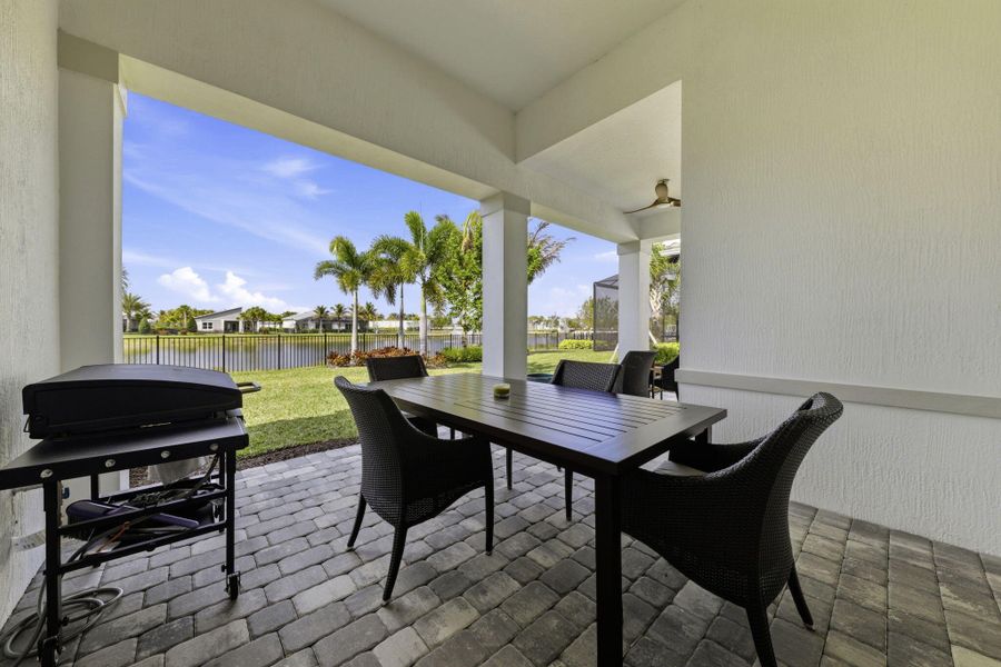 45-044_F8_10332 Northbrook Cir 45-044_F8_10332 Northbrook Cir