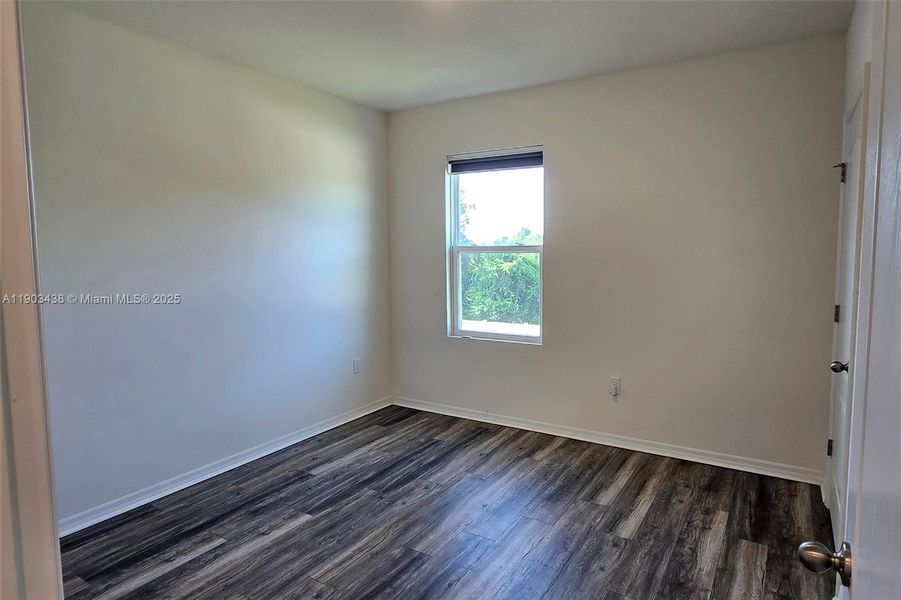 Spacious, unfurnished interior of a new home in , Davenport (Image 30).
