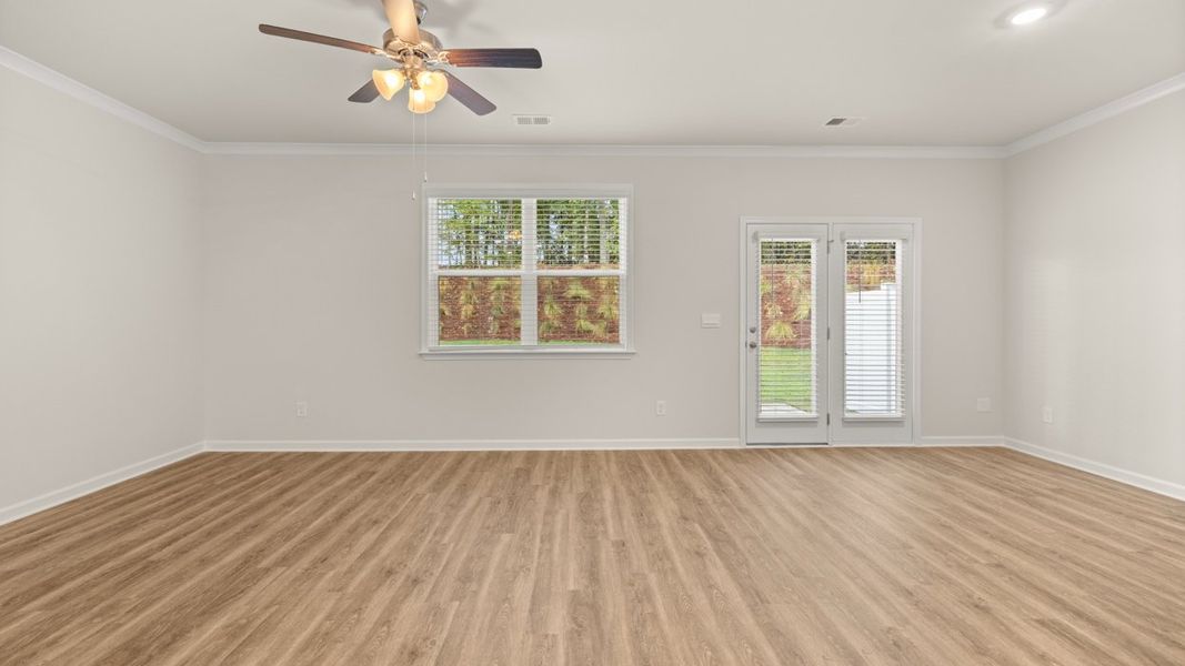 Representative unfurnished interior of a home built from the Stratford by D.R. Horton in Independence Villas and Townhomes, Loganville (Image 19).