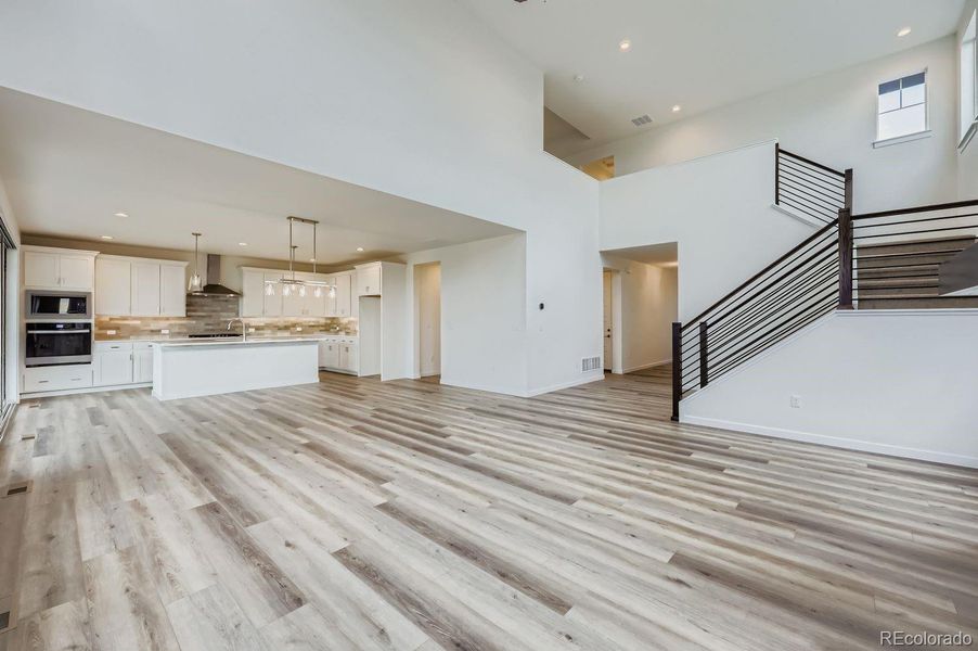 Spacious, unfurnished interior of a new home in Sterling Ranch Homestead 60s, Colorado Springs (Image 15).