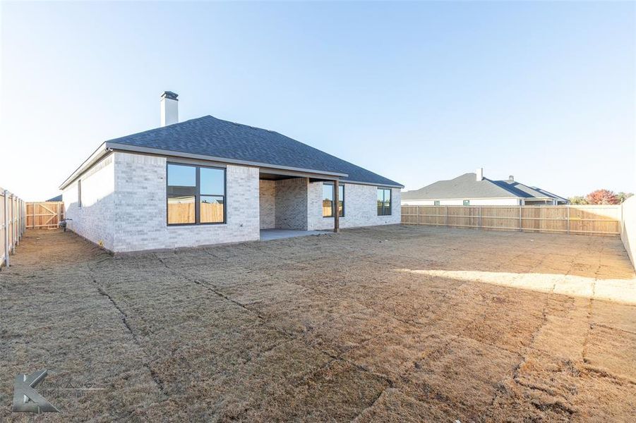 Exterior details and patio area of a home in , Abilene (Image 4).