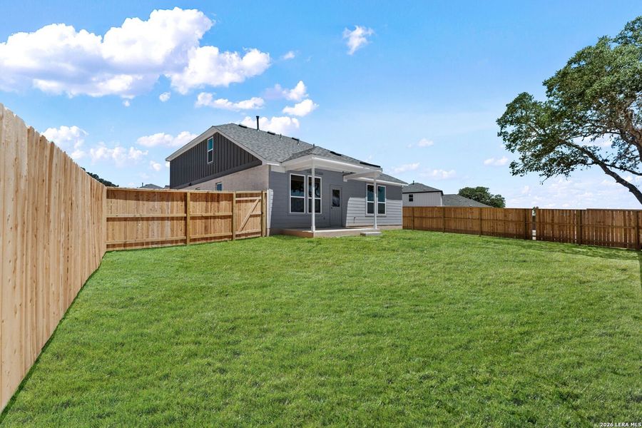 Exterior details and patio area of a home in Corley Farms, Boerne (Image 4).