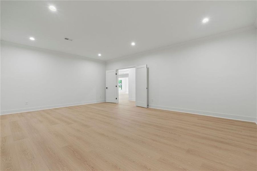 Spacious, unfurnished interior of a new home in , Marietta (Image 52).