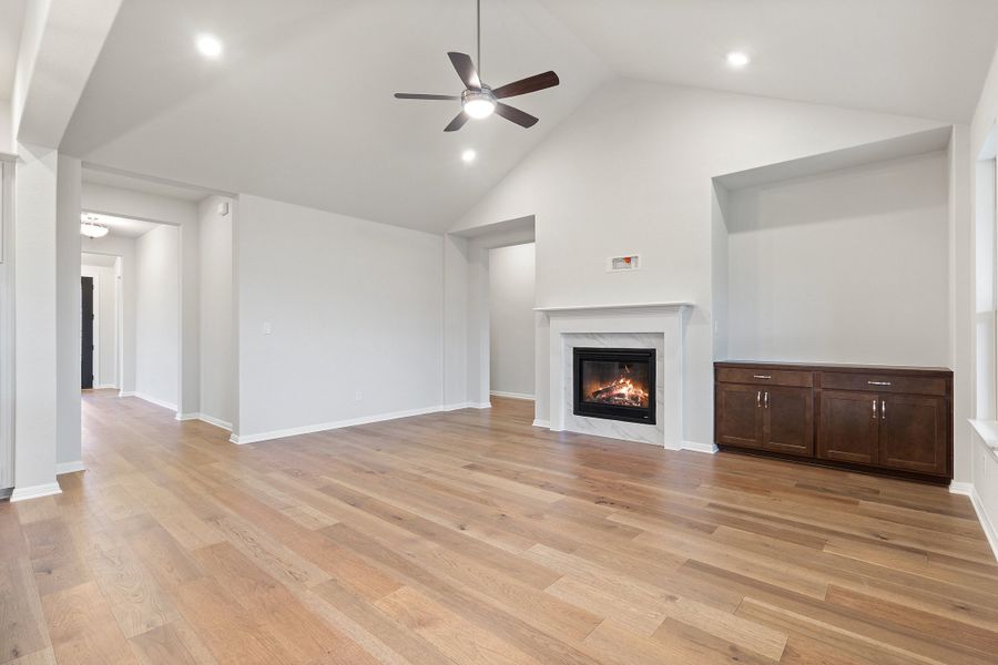 Representative unfurnished interior of a home built from the Palmer by Ashton Woods in The Estates at La Cima, San Marcos (Image 50).