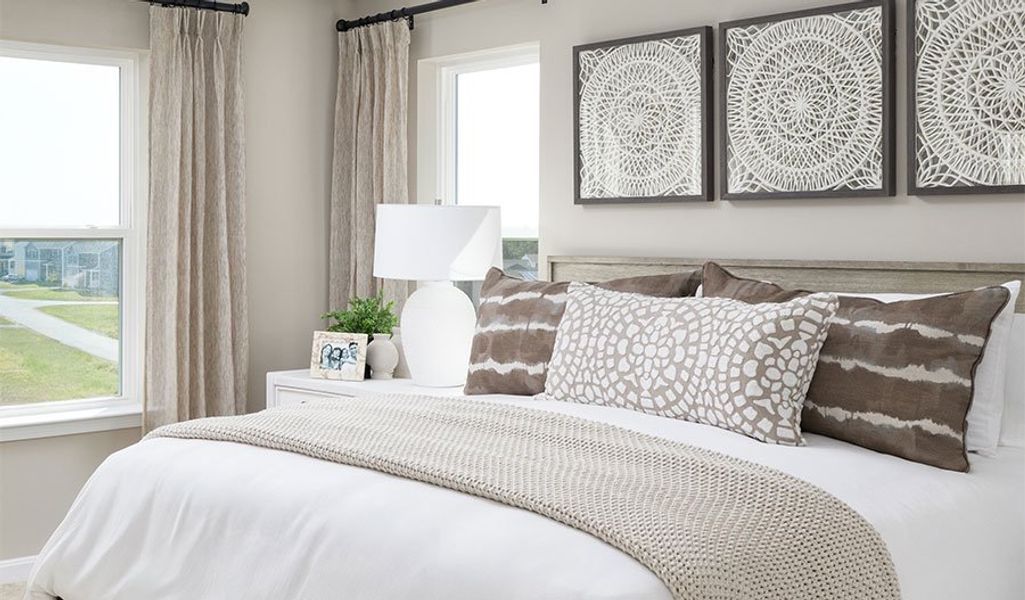 Pearl-734-WildernessShores Bedroom