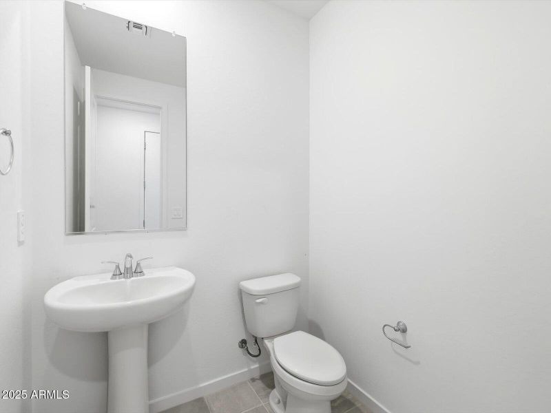 24434 W GROVE Street