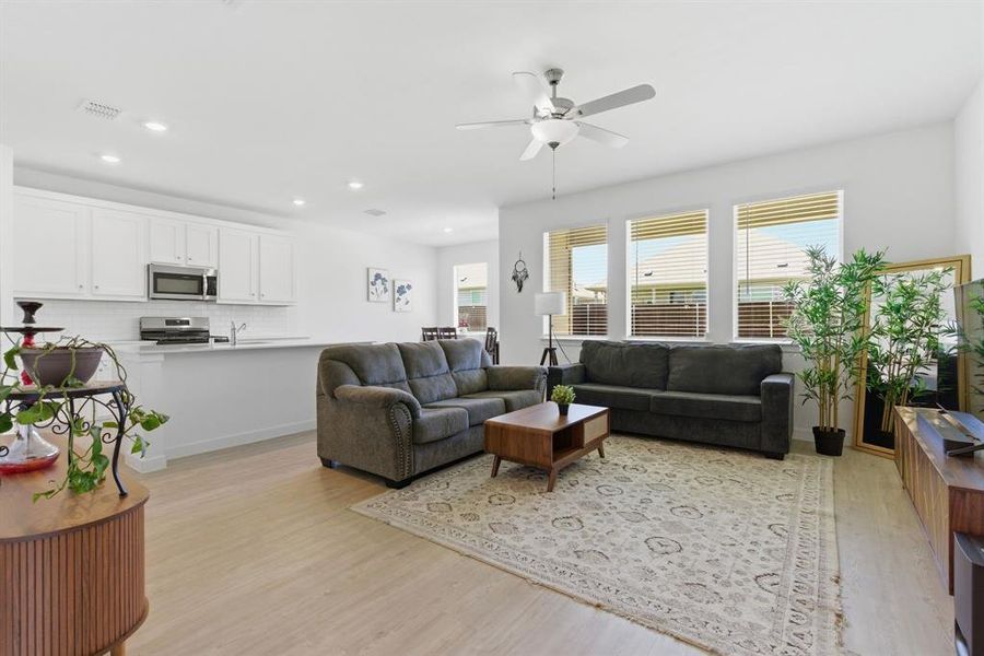 Furnished interior view inside a new home in Reatta Ridge, Justin (Image 25).