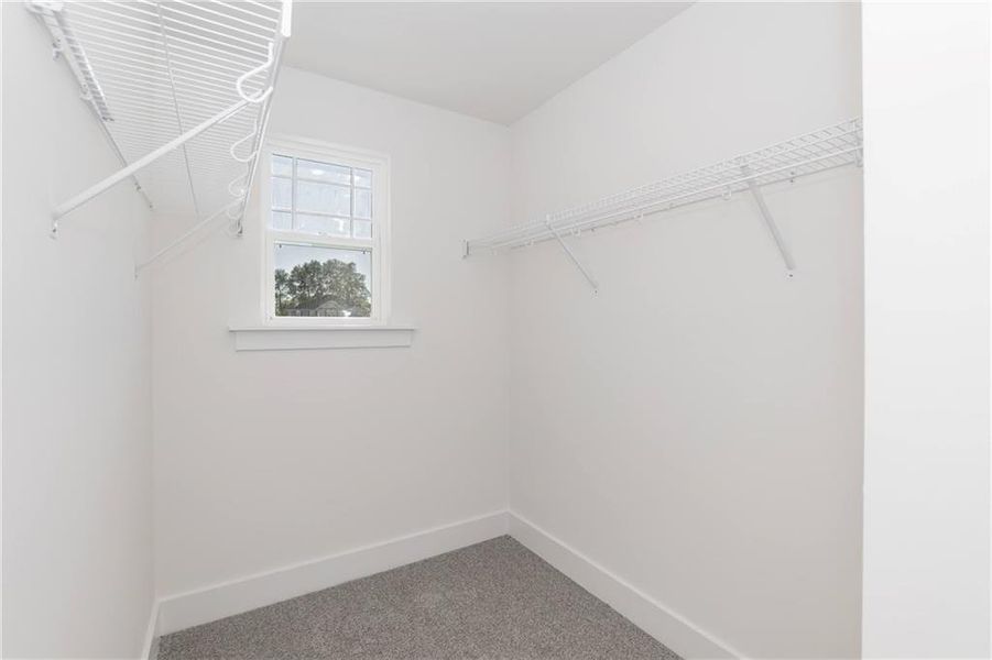 Spacious, unfurnished interior of a new home in Thunder Ridge, Dawsonville (Image 11).