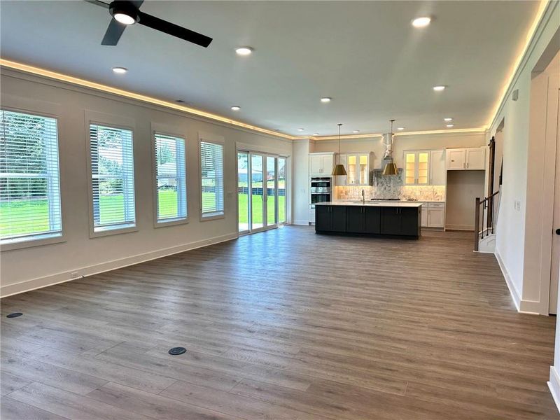 Spacious, unfurnished interior of a new home in Glory Meadows, Gainesville (Image 9).