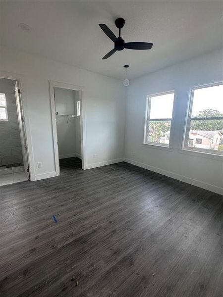Spacious, unfurnished interior of a new home in , St. Petersburg (Image 8). Spacious, unfurnished interior of a new home in , St. Petersburg (Image 8).