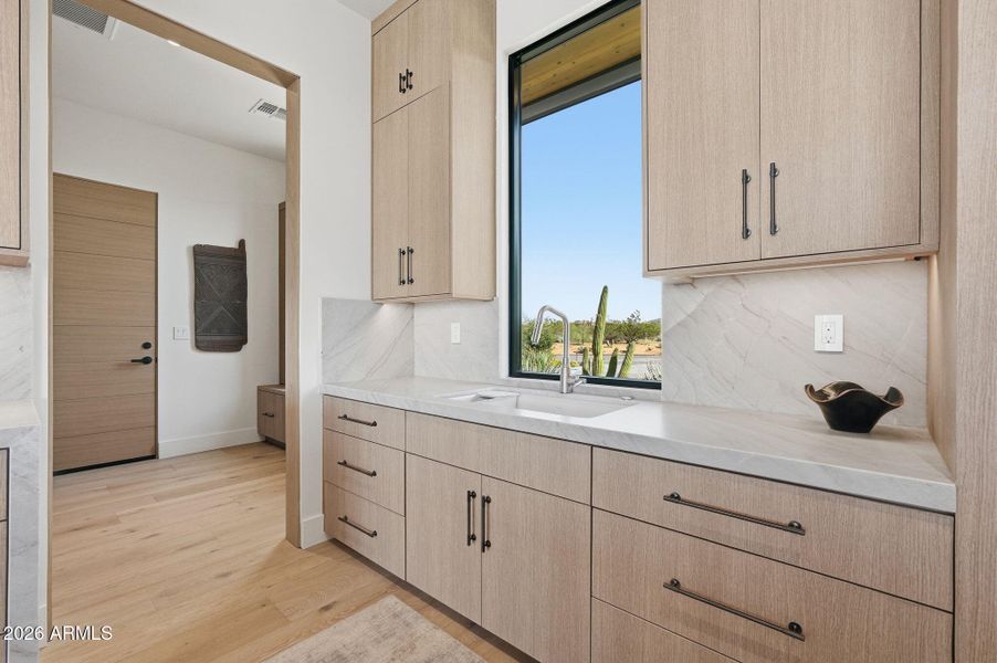 157_ListerPros (2) 157_ListerPros (2)