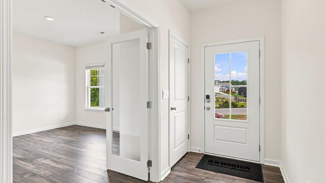 Spacious, unfurnished interior of a new home in Mary's Pointe, Clinton (Image 16). Spacious, unfurnished interior of a new home in Mary's Pointe, Clinton (Image 16).