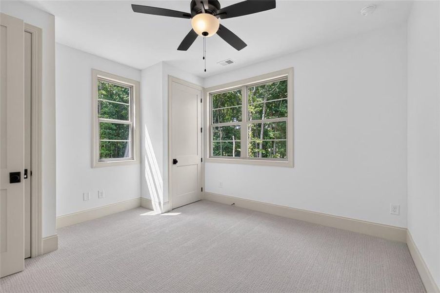 Spacious, unfurnished interior of a new home in , Alpharetta (Image 69). Spacious, unfurnished interior of a new home in , Alpharetta (Image 69).