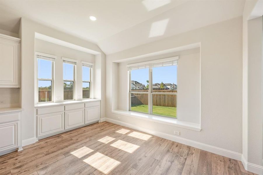 Spacious, unfurnished interior of a new home in Stone River Glen 60s, Royse City (Image 24). Spacious, unfurnished interior of a new home in Stone River Glen 60s, Royse City (Image 24).