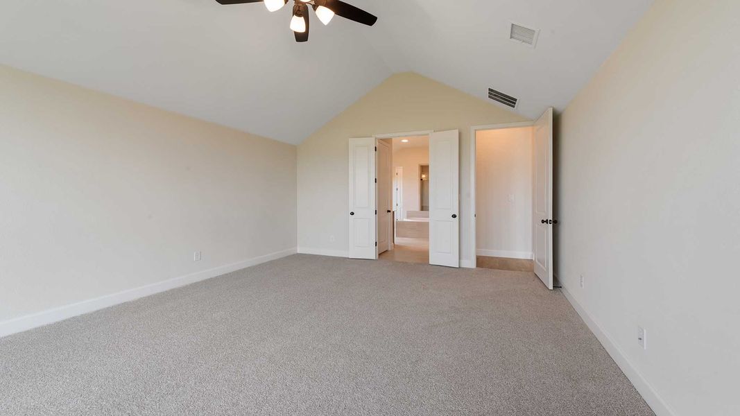 Spacious, unfurnished interior of a new home in Meraki, Forney (Image 25).