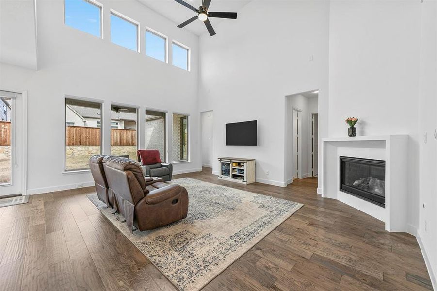 Corner fireplace in the living room