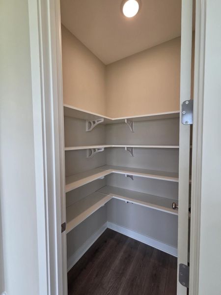 Spacious, unfurnished interior of a new home in Twin Oaks, Oakland (Image 19).