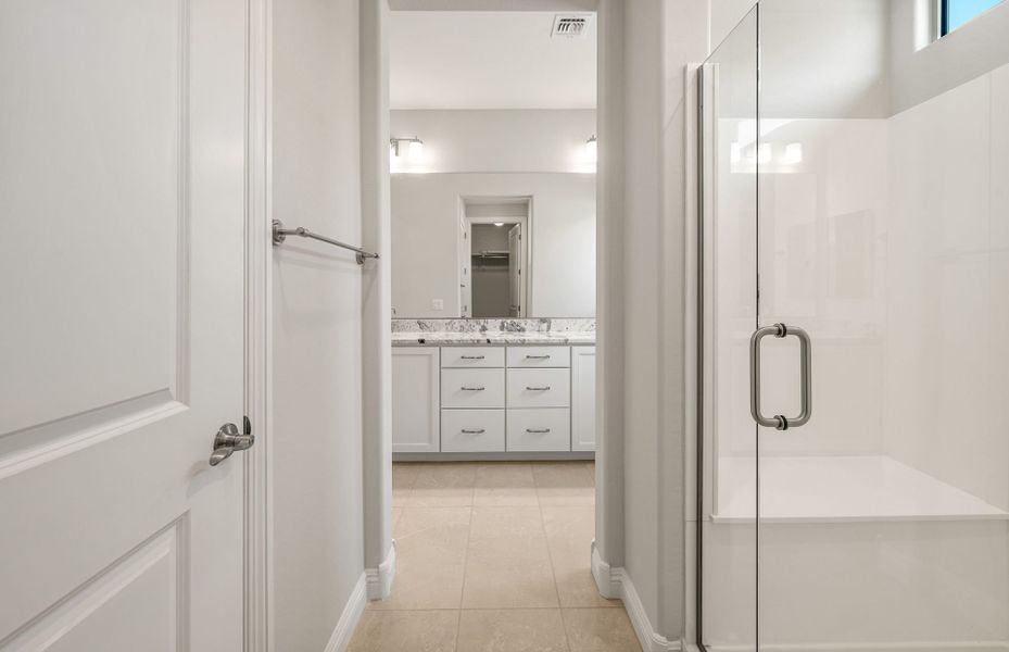 Furnished interior view inside a new home in Sun City Anthem at Merrill Ranch, Florence (Image 7).