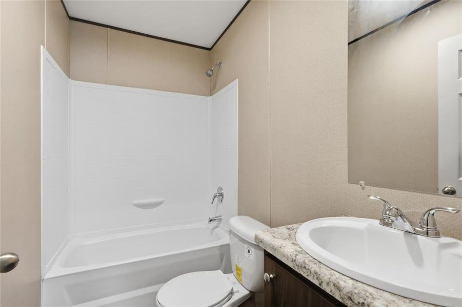 Image 33 of a home in .