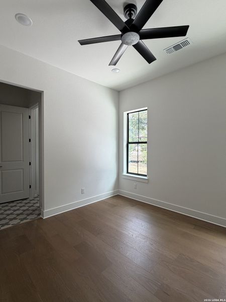 Spacious, unfurnished interior of a new home in , New Braunfels (Image 23).