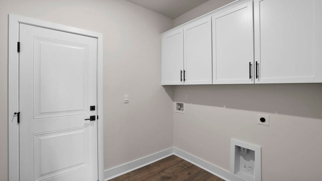 Spacious, unfurnished interior of a new home in Alder Pond, Campobello (Image 39).