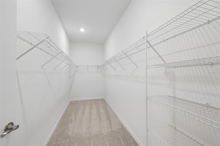 Spacious, unfurnished interior of a new home in Southpointe, Palmetto (Image 22). Spacious, unfurnished interior of a new home in Southpointe, Palmetto (Image 22).